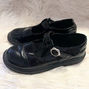 Old Navy Mary Jane Shoes